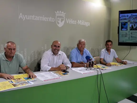 Presentación feria de Almayate