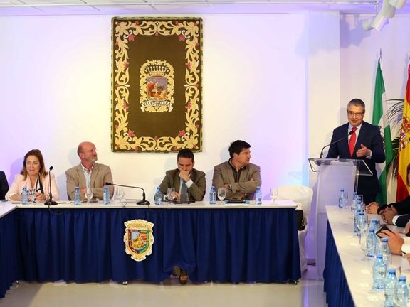 Pleno de Diputación en Alcaucín