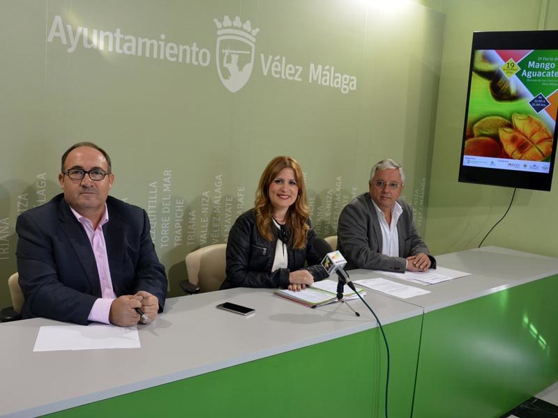Gregorio Campos, María Santana y Manuel roberto
