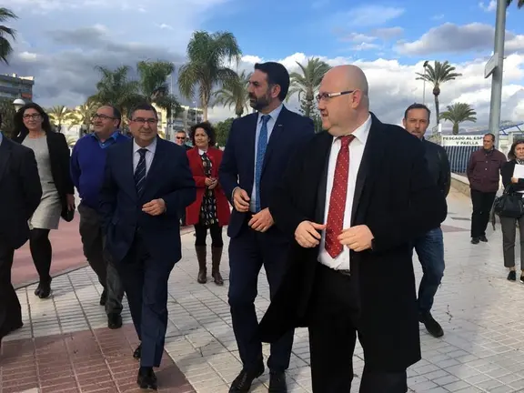 Atencia y Moreno Ferrer con el consejero