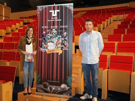 Presentación del programa del teatro de Torrox