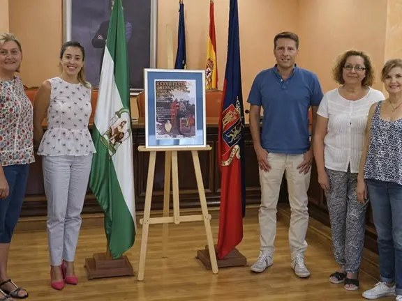 Festival de coros y danzas en Torrox