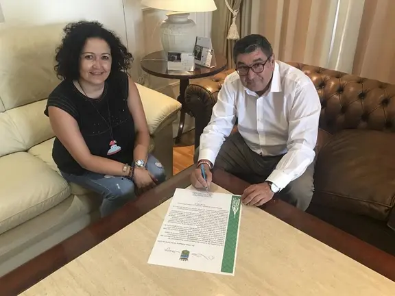 Firma adhesión Semana Santa