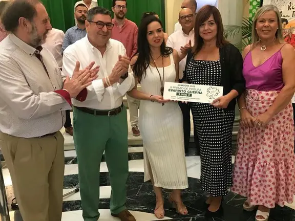 Ascen Moreno con el premio