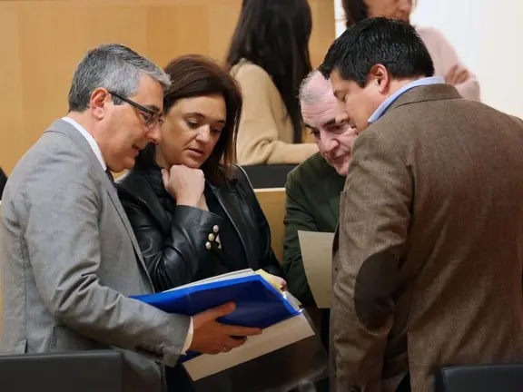 Salado y los populares en Diputación