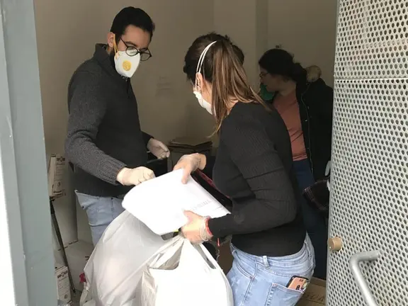 Reparto de comida en Vélez-Málaga