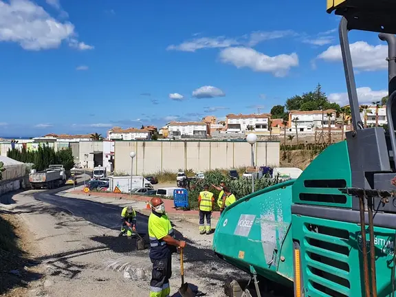 Asfaltado del carril