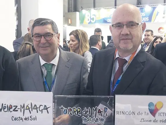 Moreno Ferrer y Pérez Atencia en una edición anterior de Fitur