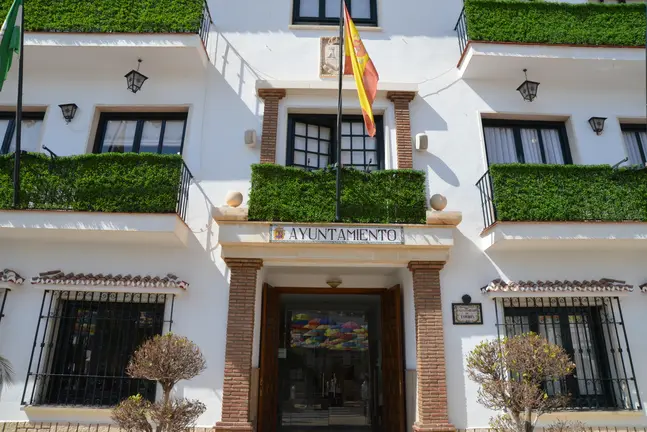 Fachada del Ayuntamiento de Torrox