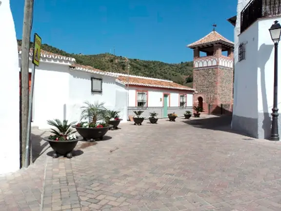 Calle del pueblo. Imagen del Ayuntamiento de Totalán