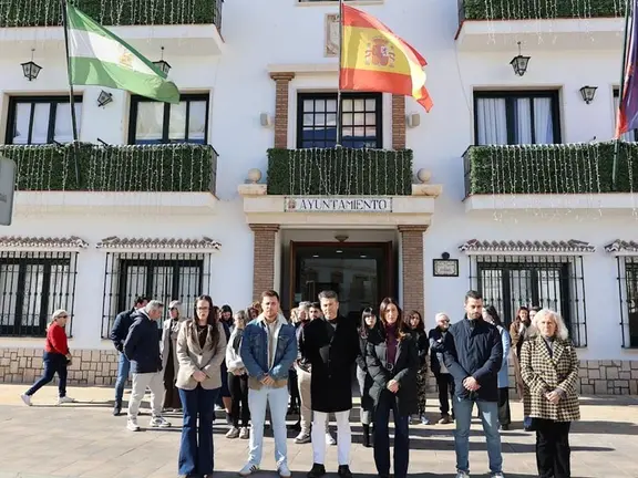 Minuto de silencio en Torrox