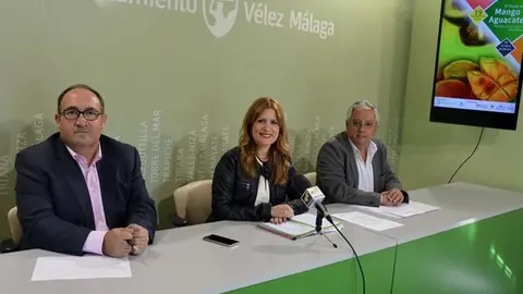 Gregorio Campos, María Santana y Manuel roberto