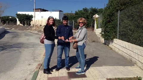 Los ediles de IU en Triana