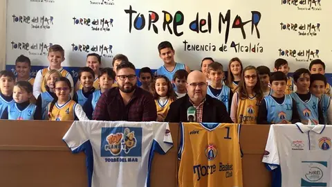 Atencia con los miembros de la nueva escuela