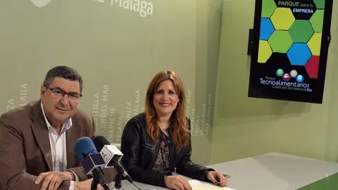 Antonio Moreno Ferrer y María Santana