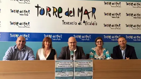 Presentaci&oacute;n de la charla a los mayores