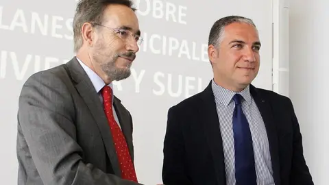 El presidente de la Diputación y el consejero