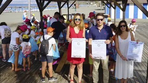 Torrox fomenta la limpìeza