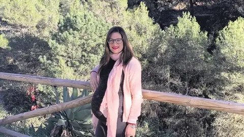 Mª Carmen Moreno, alcalde de Árchez