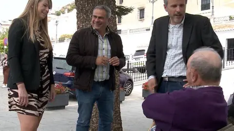 Estefania Martin Palop e Ignacio López en Frigiliana