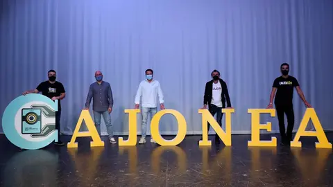 Presentación del Cajonea