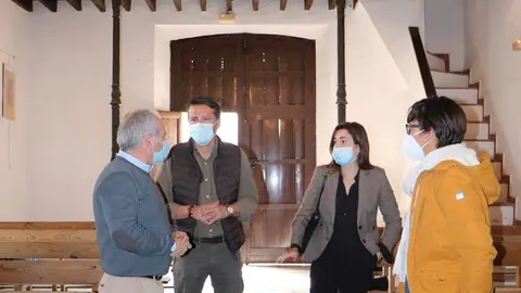 Medina y Ruiz en la iglesia