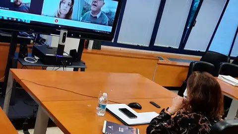 La delegada de Salud con los alcaldes de la zona