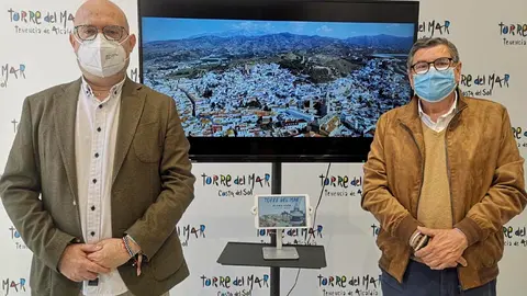 Pérez Atencia y Moreno Ferrer en la presentación