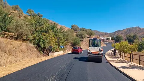 Asfaltando la carretera