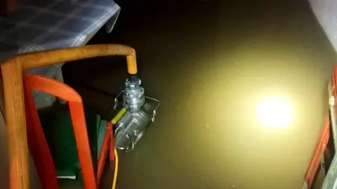 vivienda anegada en Torrox