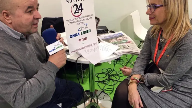 Ángel Luis Martínez con Rosa María Arrabal, alcaldesa de Nerja