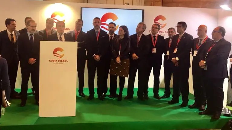 Bendodo con alcaldes de la Axarquía