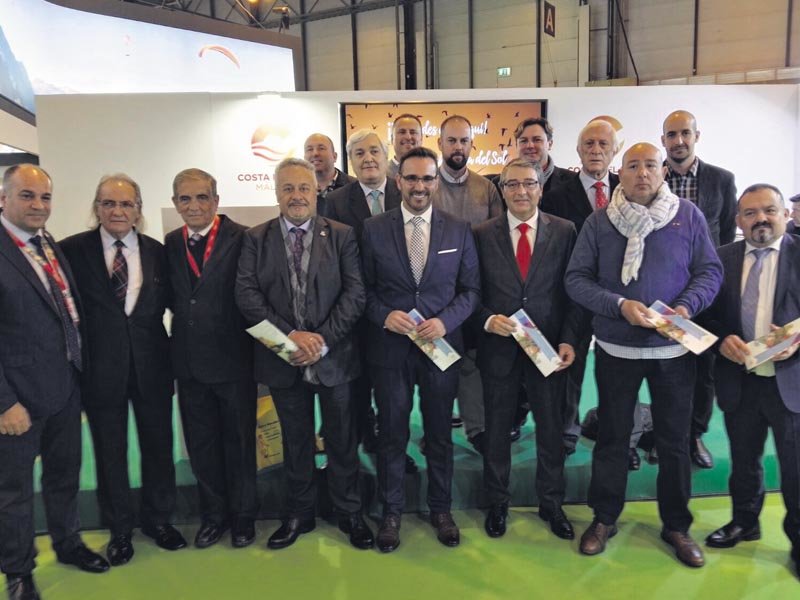 Foto de familia de Rincón de la Victoria en FITUR