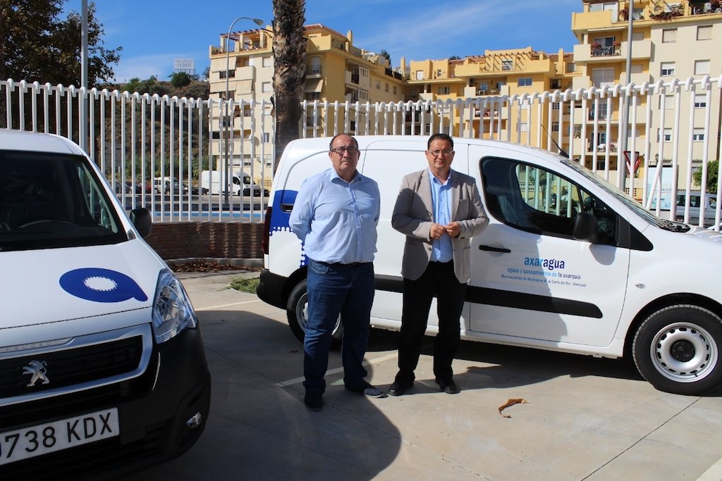 Presentación nuevos vehículos de Axaragua. Gregorio Campos y Raúl Peña.