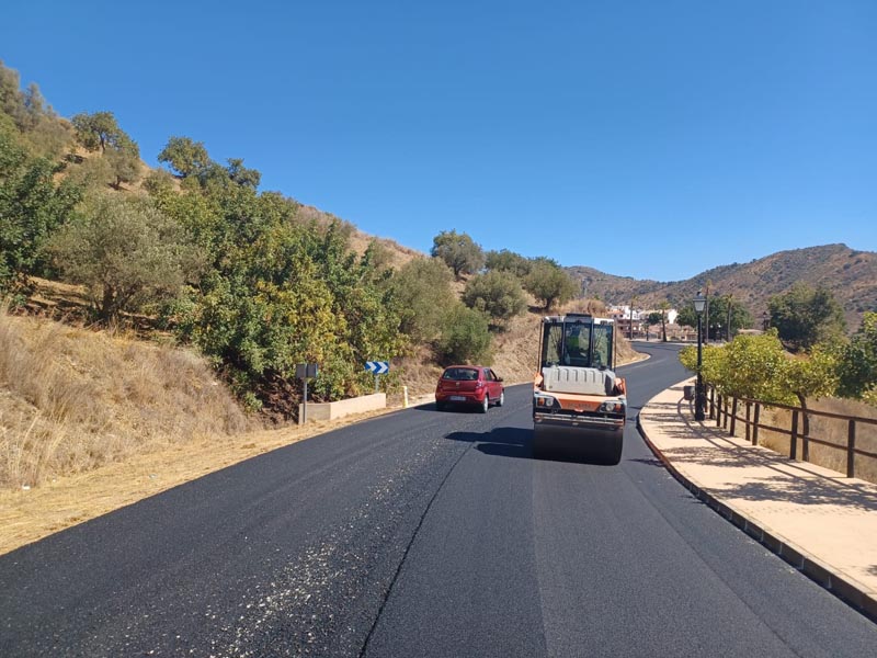 Asfaltando la carretera